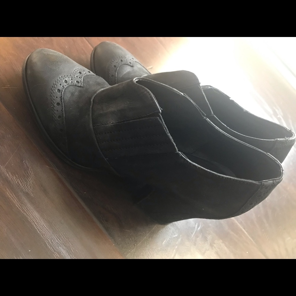 Luca Stefani heels